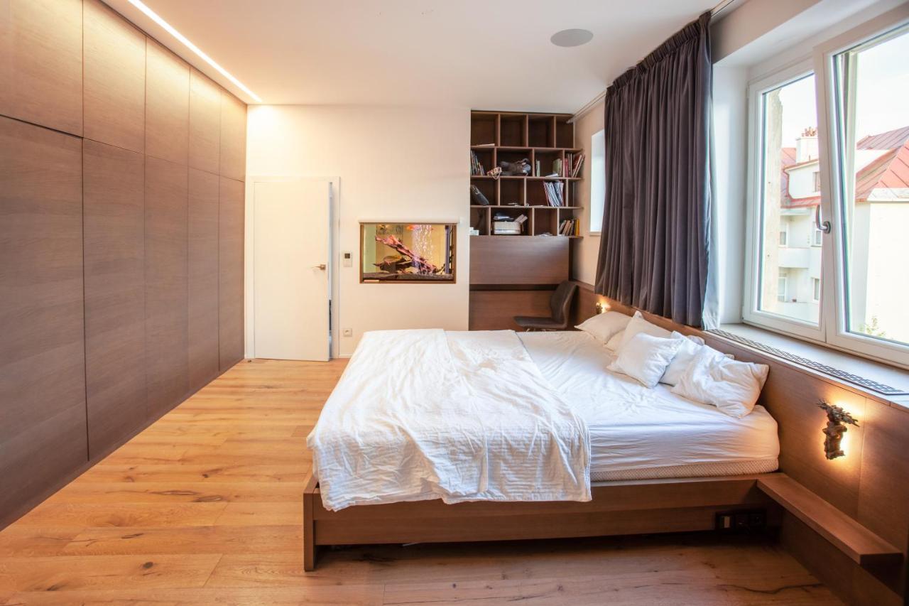 Contemporary Apartment With Fireplace & Terrace Banská Bystrica Esterno foto